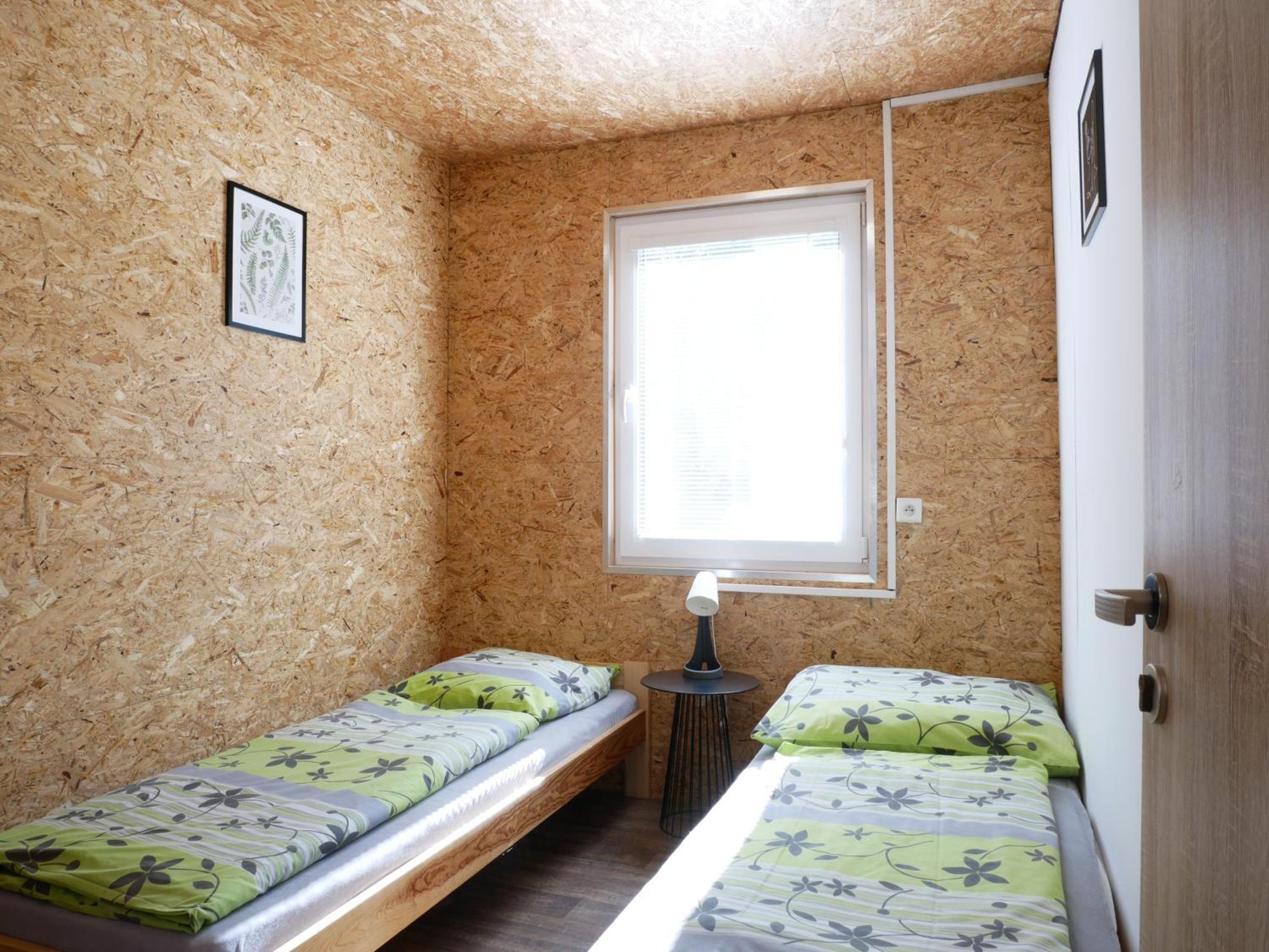 Camping Roznov Rožnov pod Radhoštěm Екстериор снимка