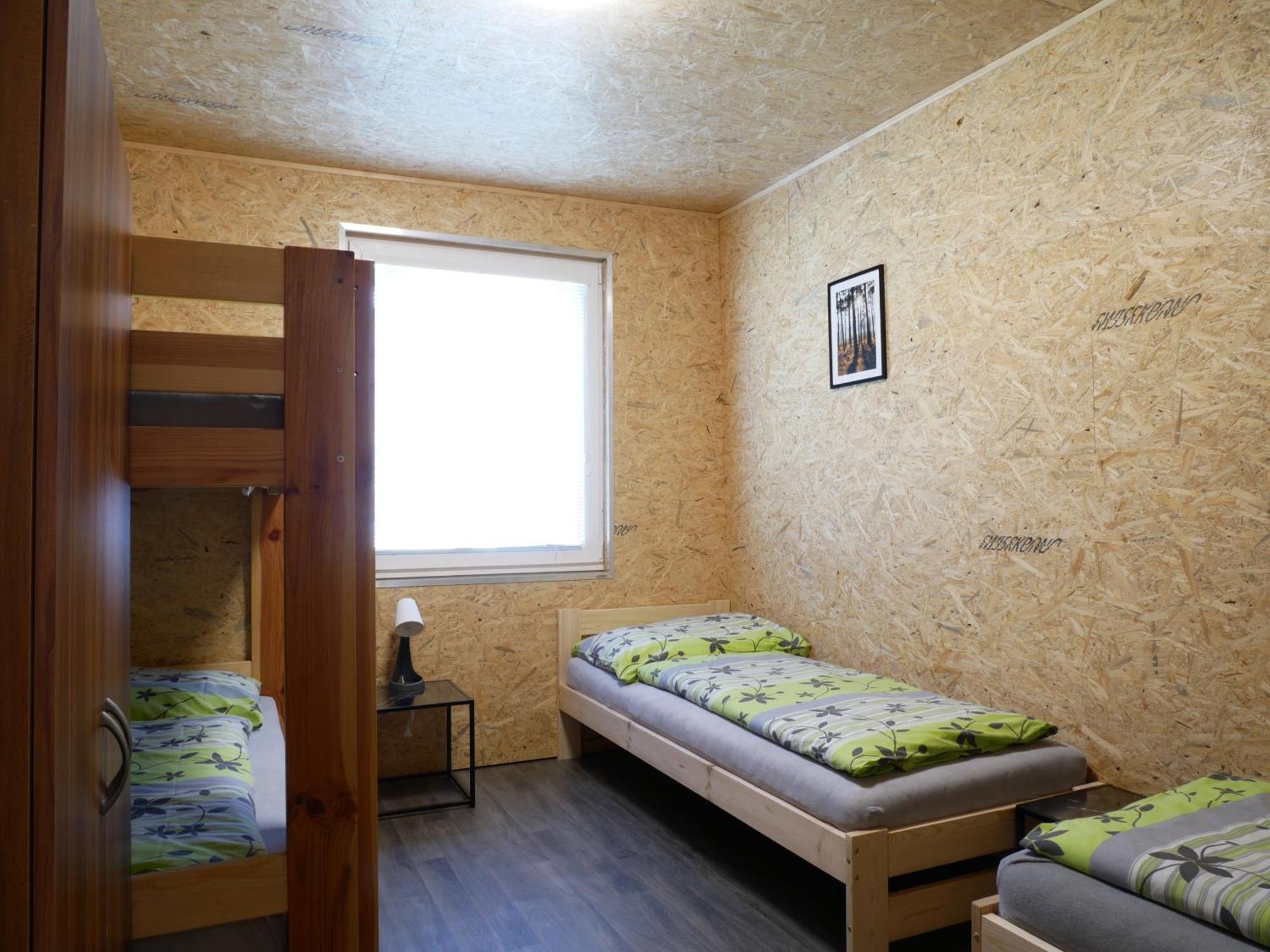 Camping Roznov Rožnov pod Radhoštěm Екстериор снимка