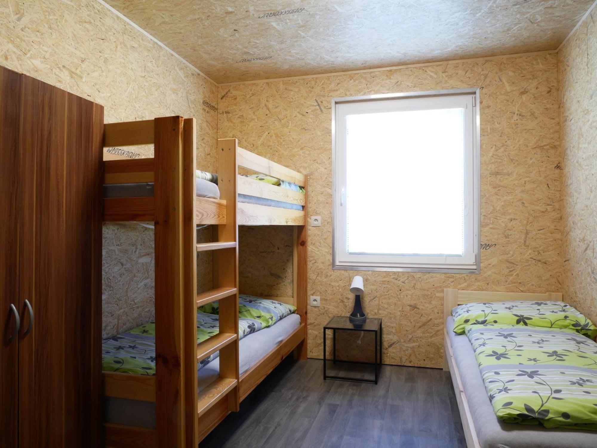 Camping Roznov Rožnov pod Radhoštěm Екстериор снимка