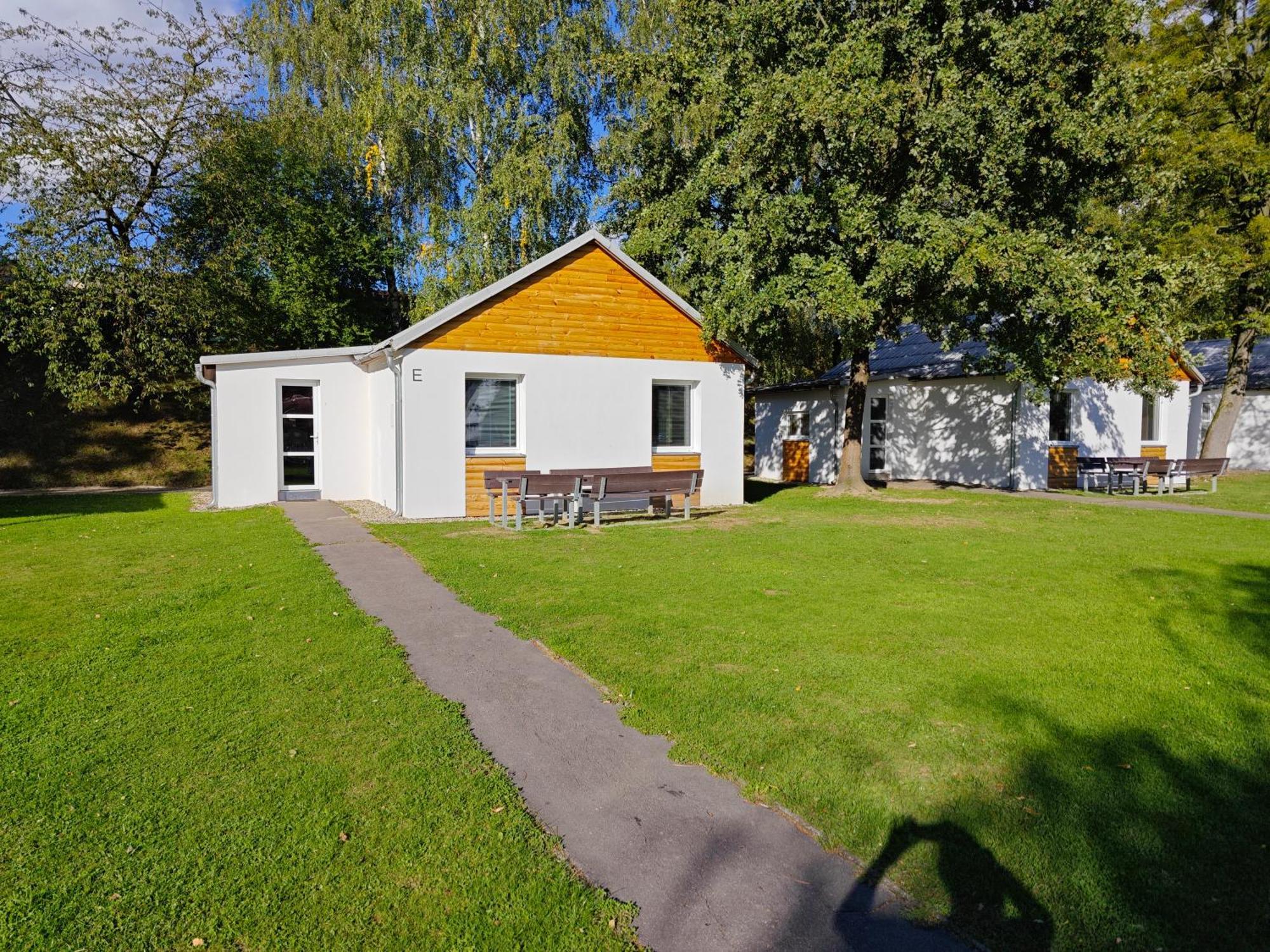 Camping Roznov Rožnov pod Radhoštěm Екстериор снимка