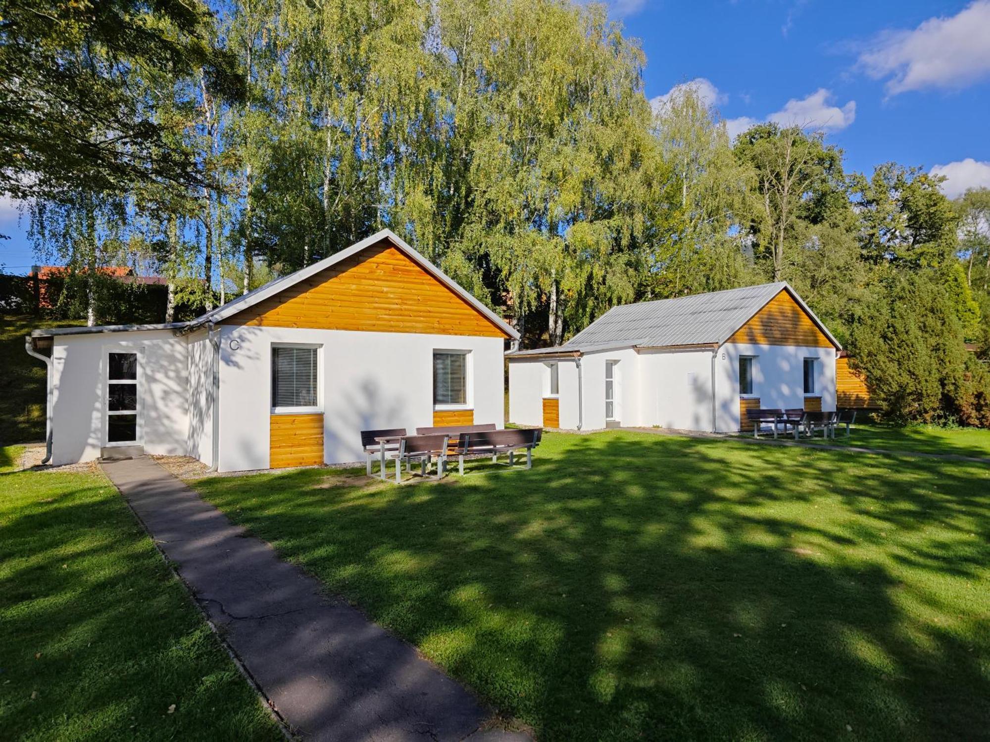 Camping Roznov Rožnov pod Radhoštěm Екстериор снимка